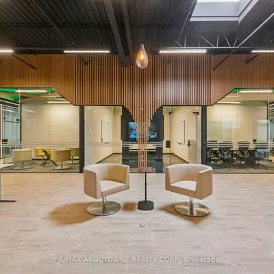 320, Matheson, Gateway, Mississauga