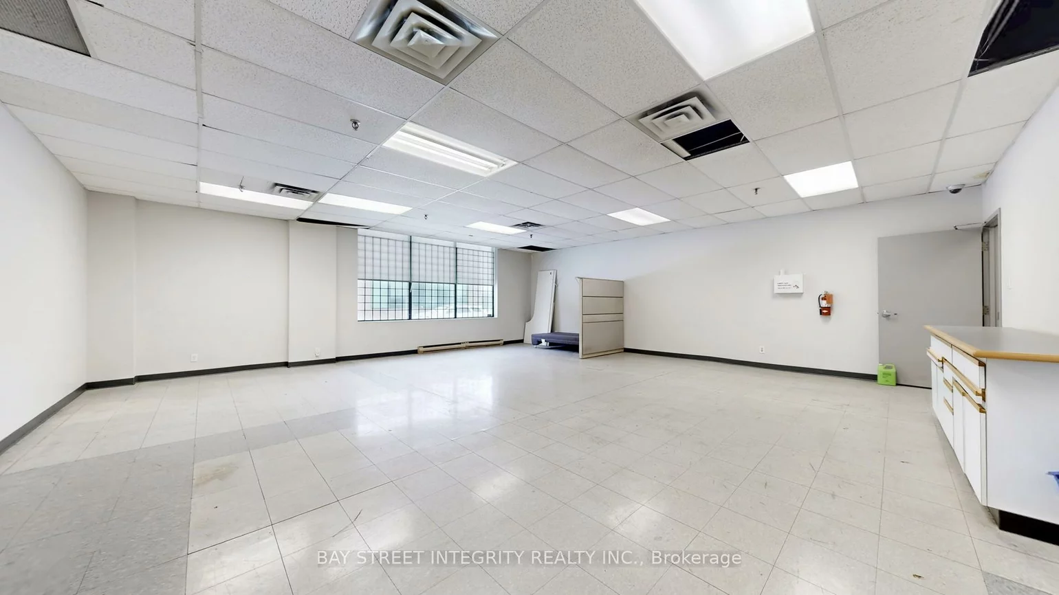 180, Traders, Gateway, Mississauga