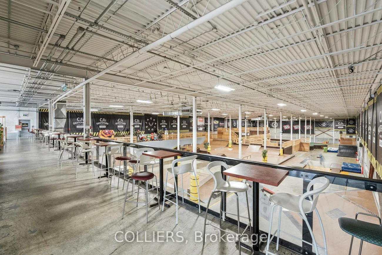 560, Hensall, Dixie, Mississauga