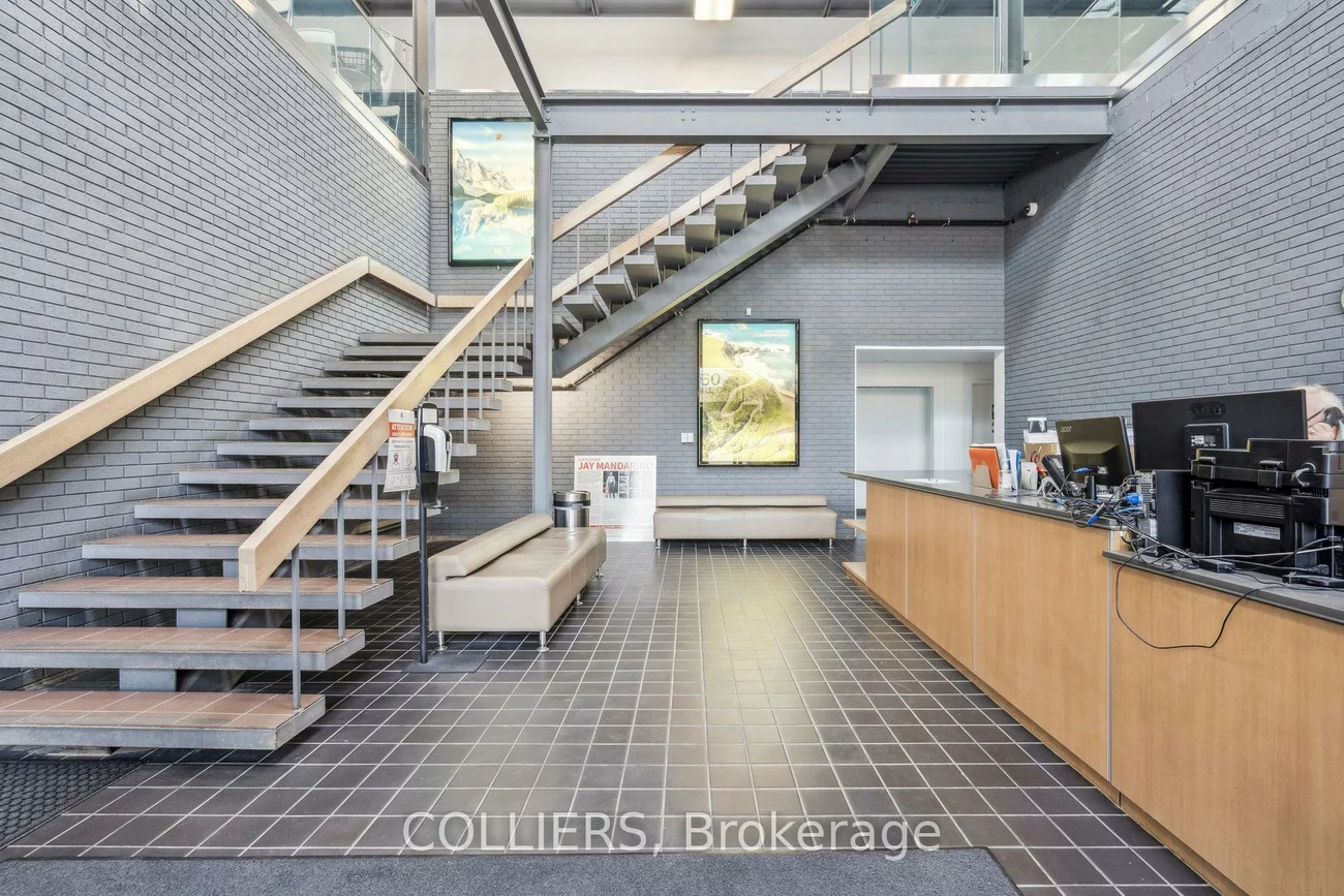 560, Hensall, Dixie, Mississauga