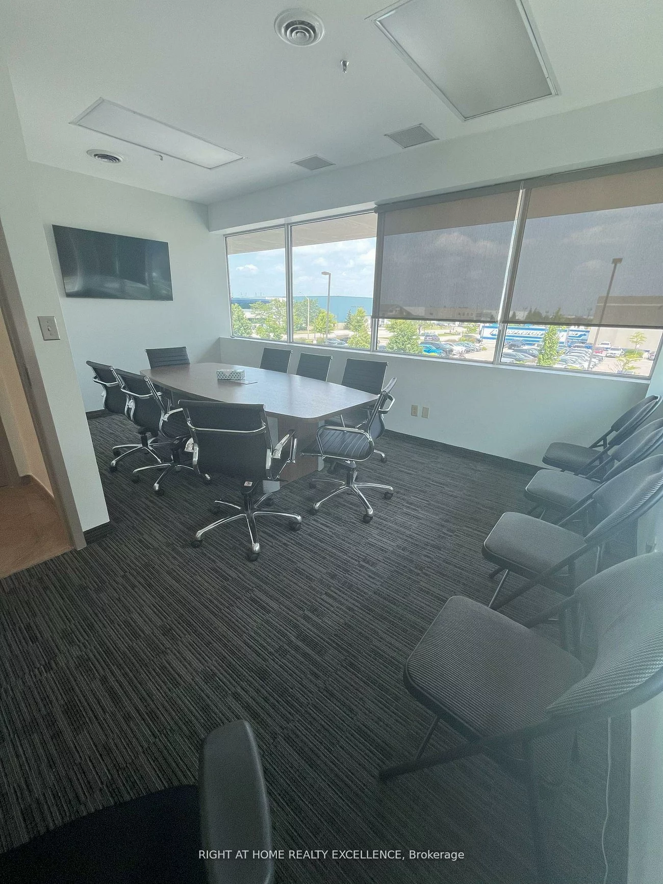 7045, Edwards, Gateway, Mississauga