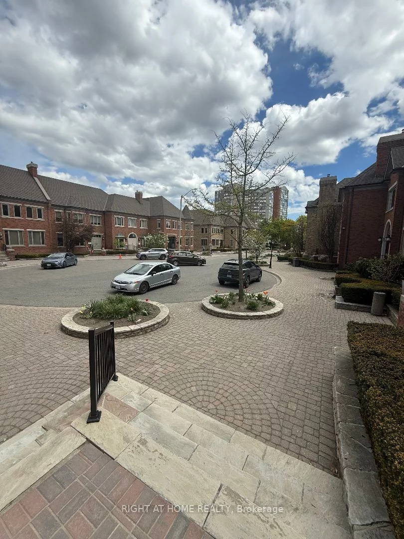 4304, VILLAGE CENTRE, City Centre, Mississauga