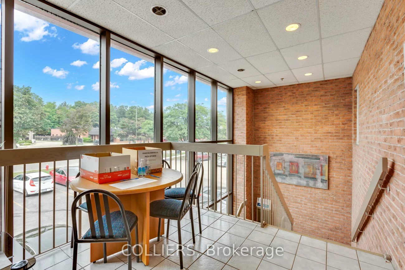 230, Watline, Gateway, Mississauga