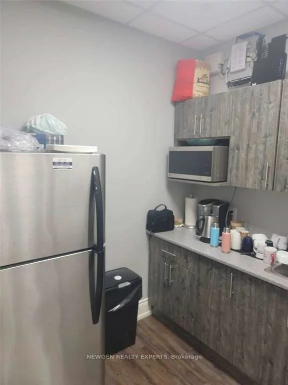 218, Export, Hurontario, Mississauga