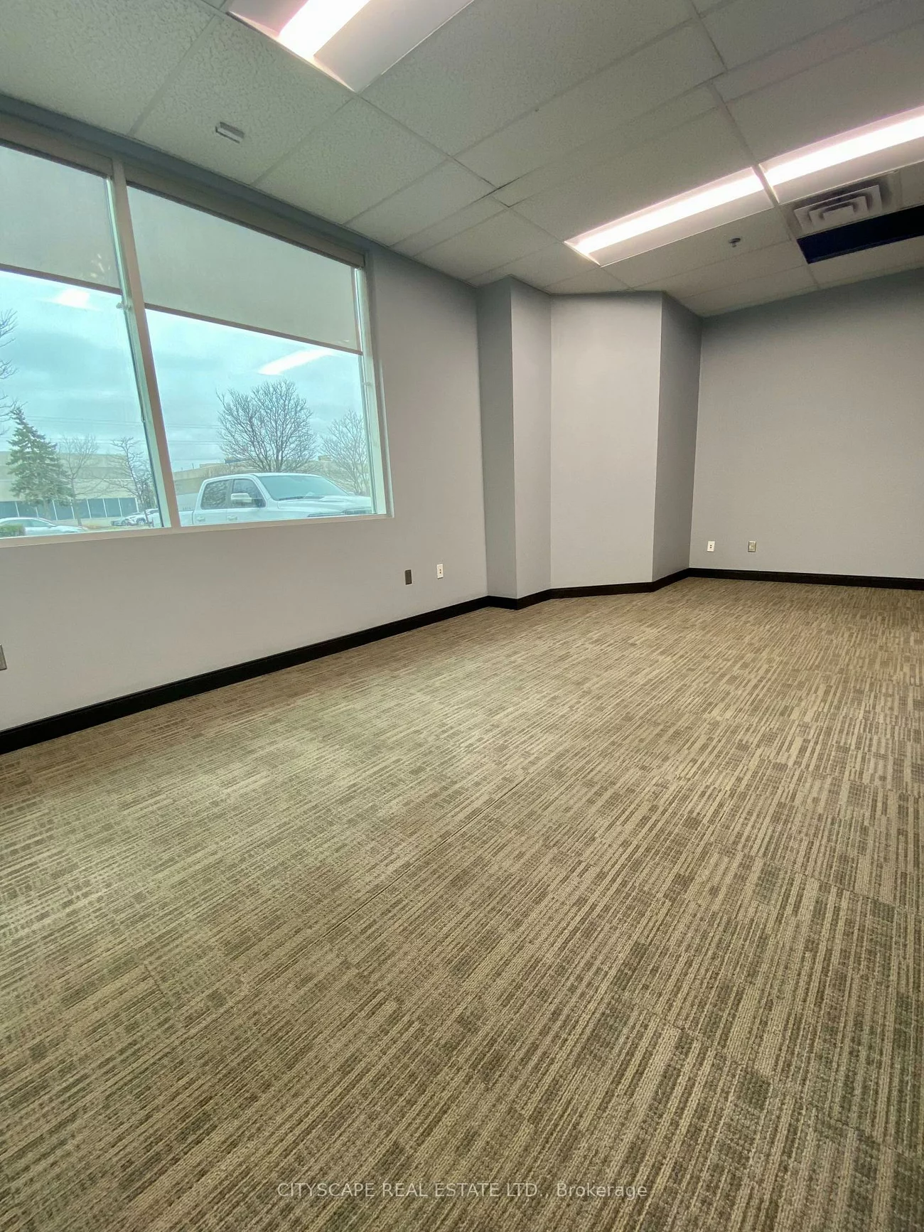 7075, Edwards, Gateway, Mississauga