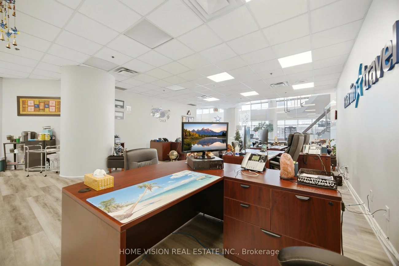 50, Burnhamthorpe, City Centre, Mississauga