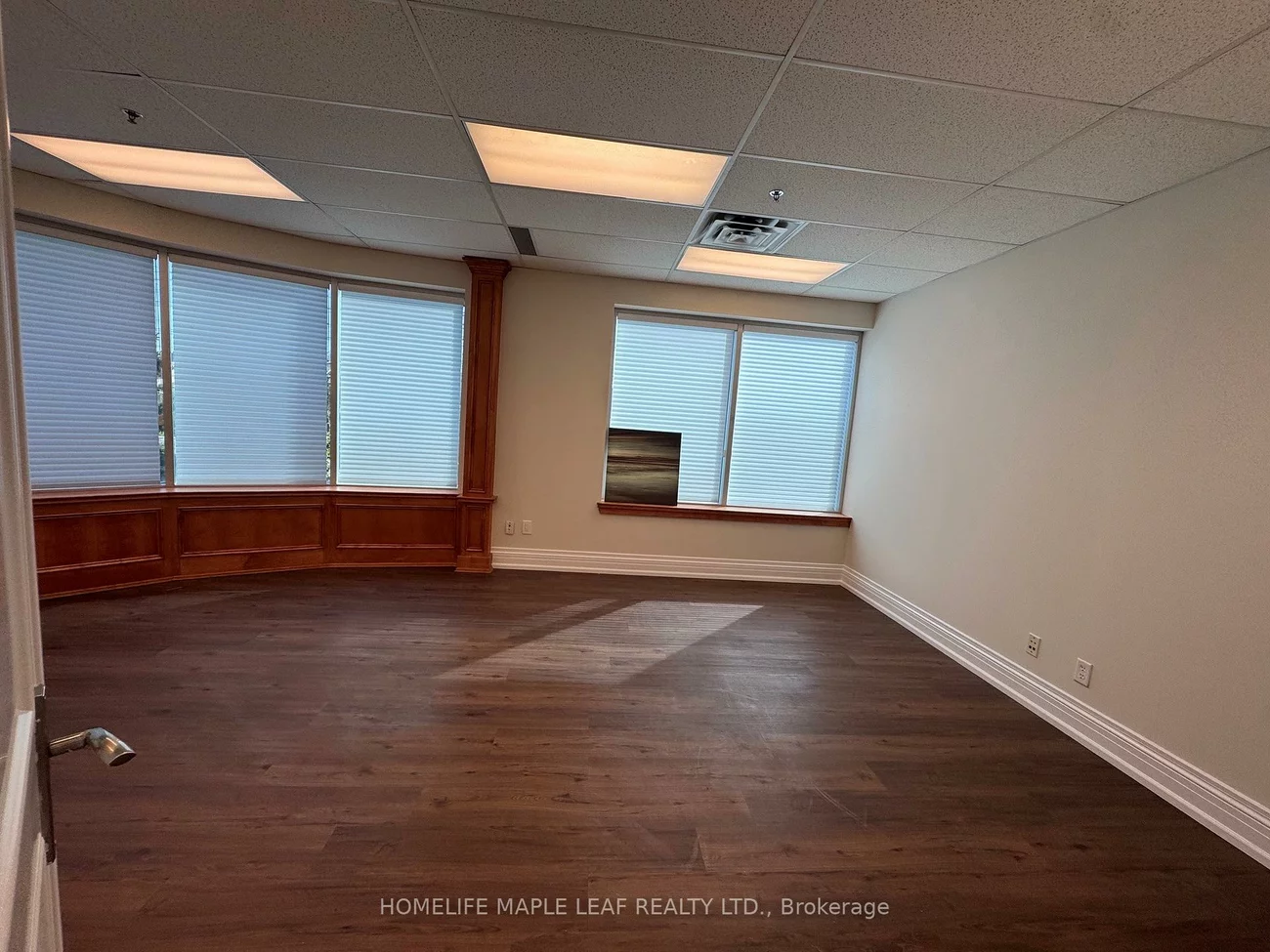 7175, Tomken, Northeast, Mississauga