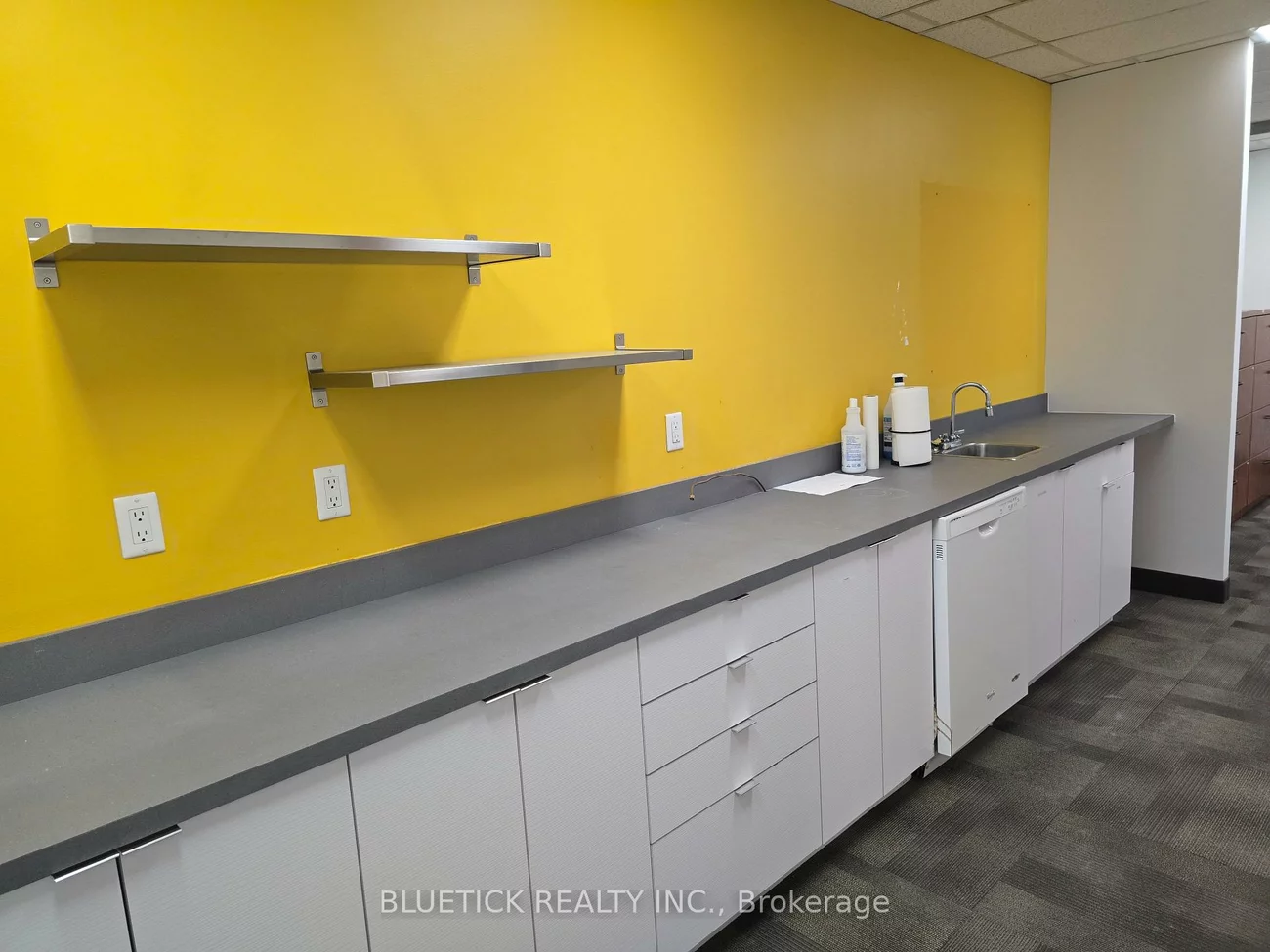 2233, Argentia, Meadowvale Business Park, Mississauga