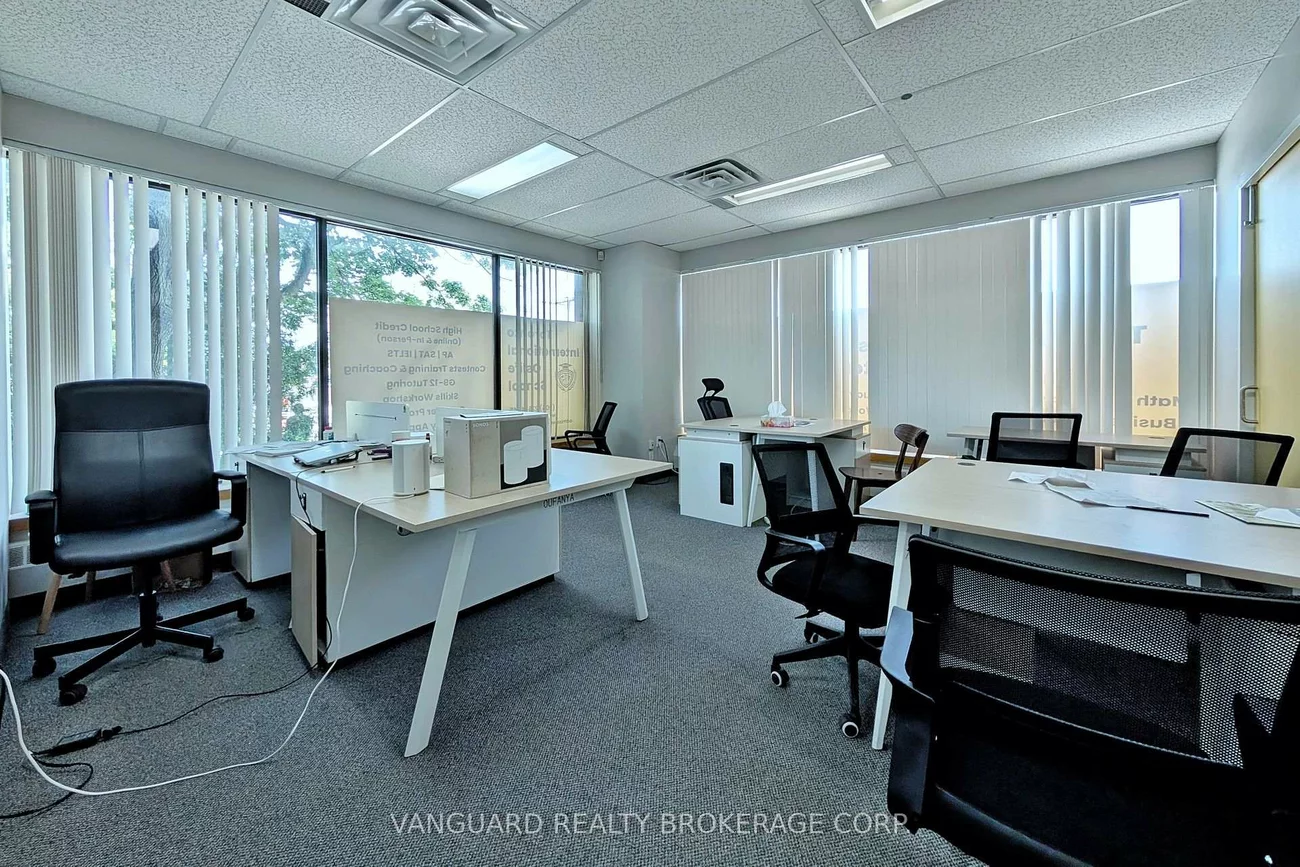 2227, South Mill, Sheridan, Mississauga