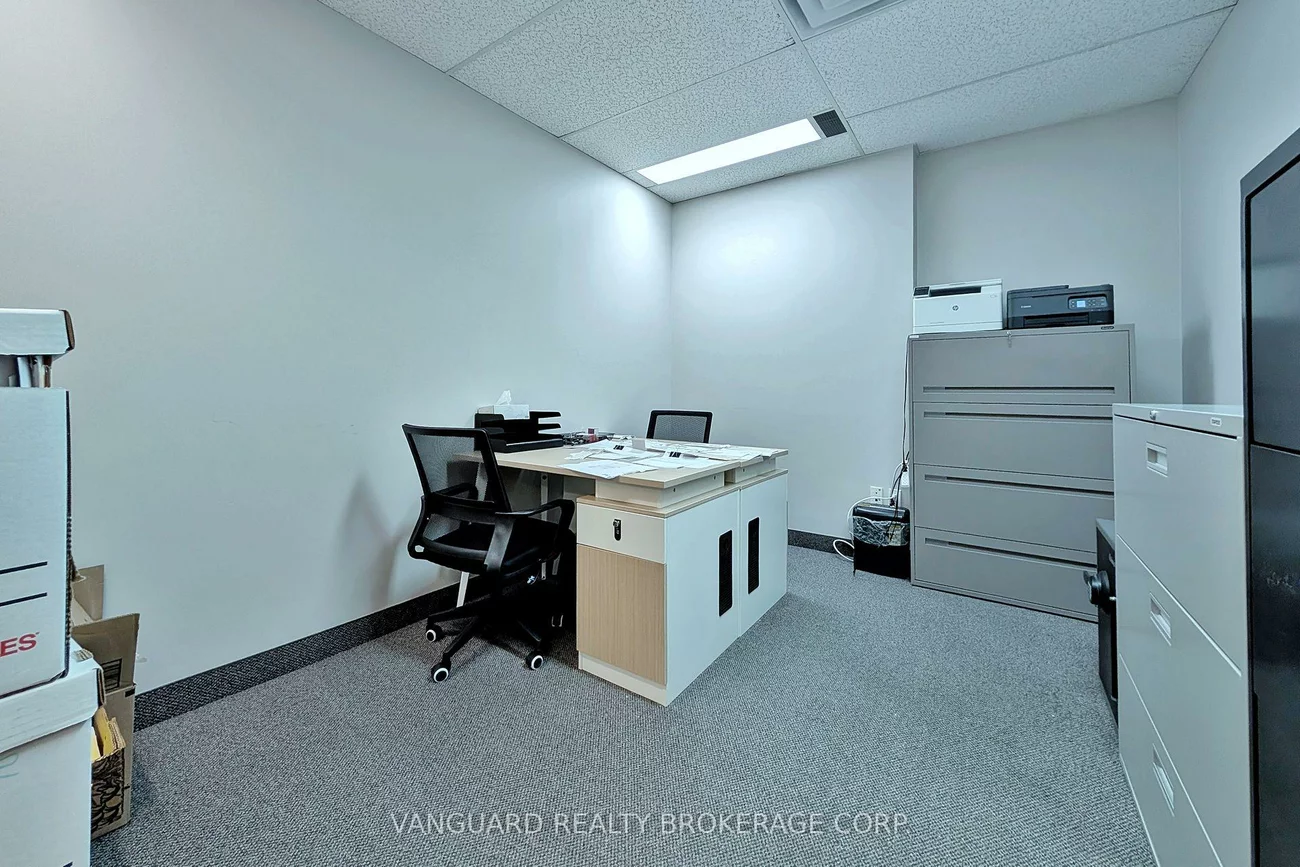 2227, South Mill, Sheridan, Mississauga
