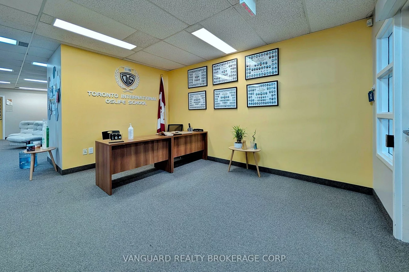 2227, South Mill, Sheridan, Mississauga