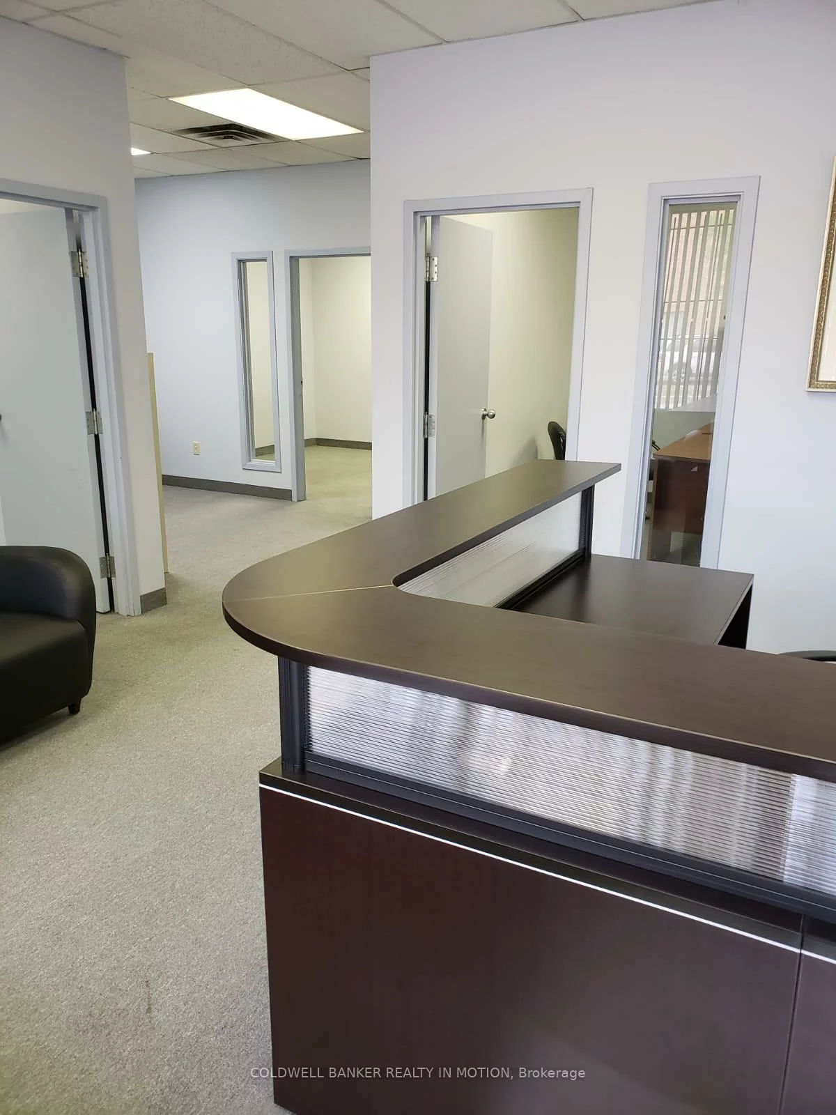 215, Traders, Gateway, Mississauga