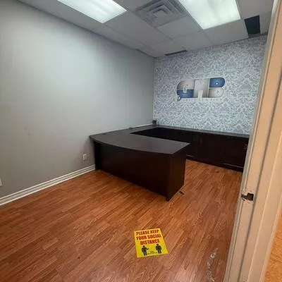 1315, Derry, Northeast, Mississauga