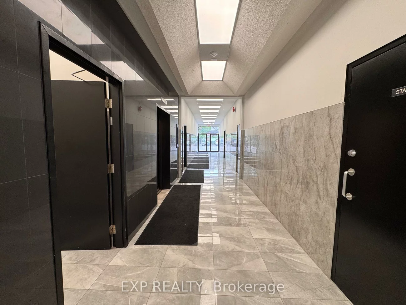 230, Lakeshore, Port Credit, Mississauga