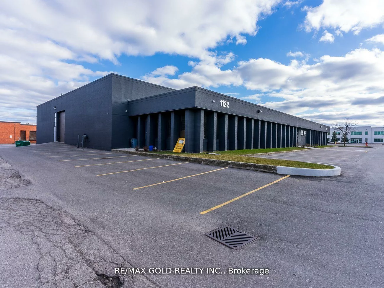 1122, Lorimar, Northeast, Mississauga