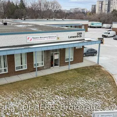 3289, Lenworth, Dixie, Mississauga
