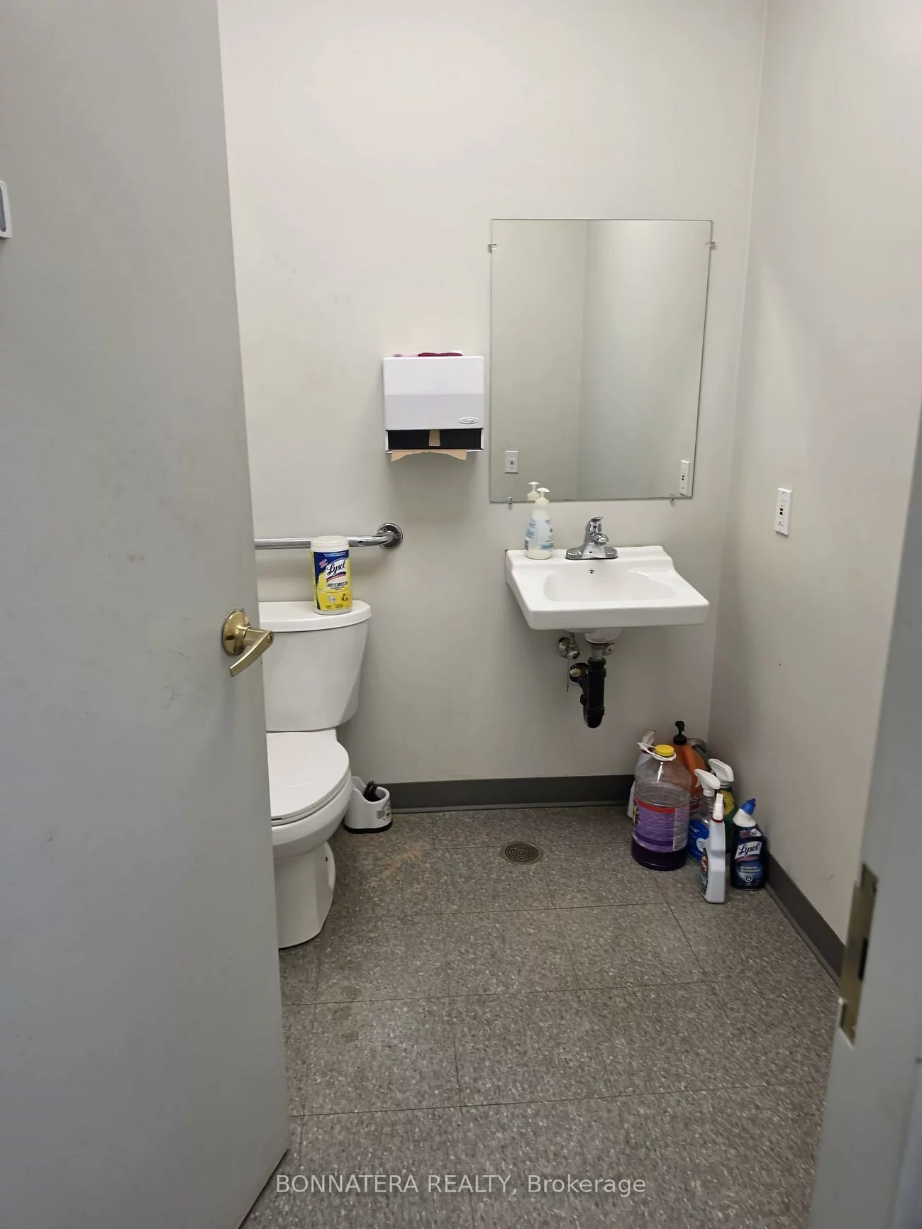 3330, Ridgeway, Western Business Park, Mississauga
