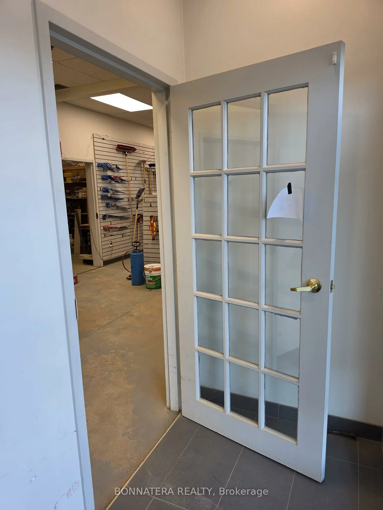 3330, Ridgeway, Western Business Park, Mississauga