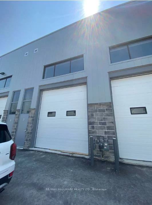 5260, Solar, Airport Corporate, Mississauga
