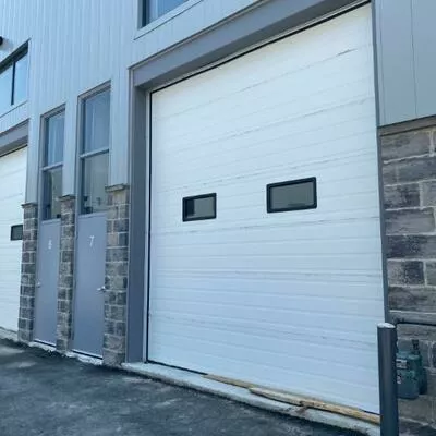 5260, Solar, Airport Corporate, Mississauga