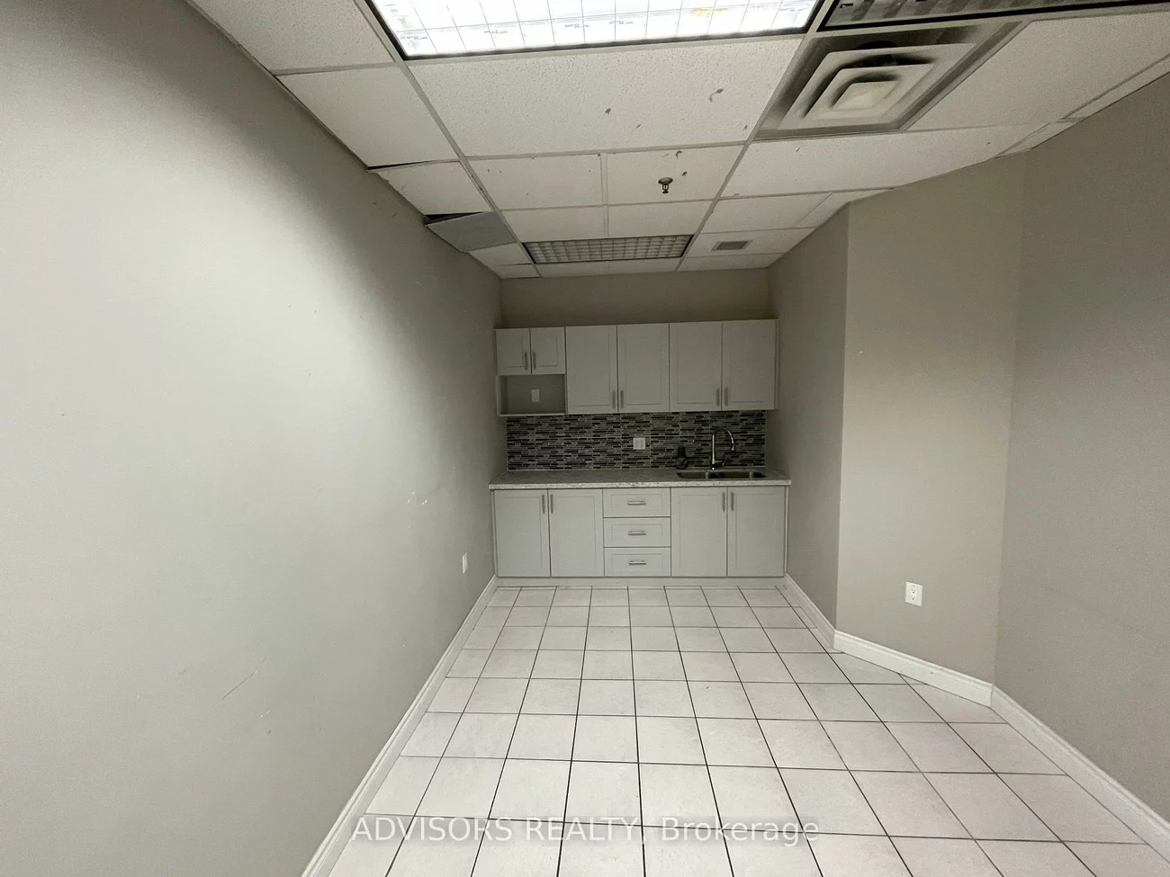 1170, Burnhamthorpe, Erindale, Mississauga