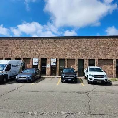 1050, Kamato, Northeast, Mississauga
