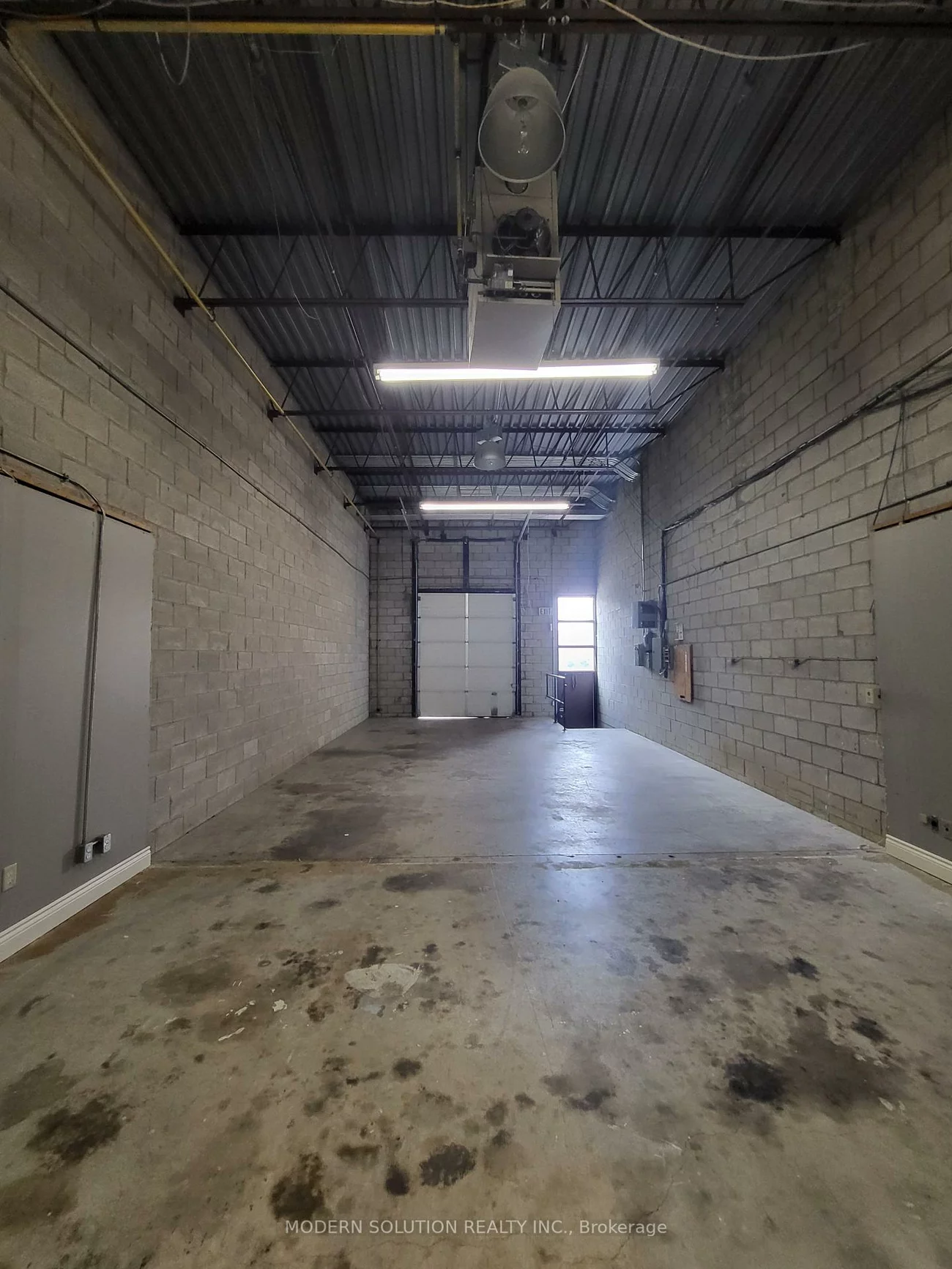 6790, Davand, Northeast, Mississauga
