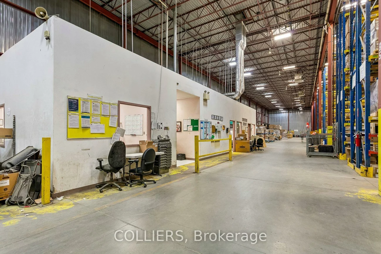 1030, Courtneypark, Northeast, Mississauga