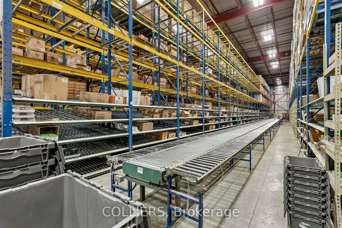 1030, Courtneypark, Northeast, Mississauga