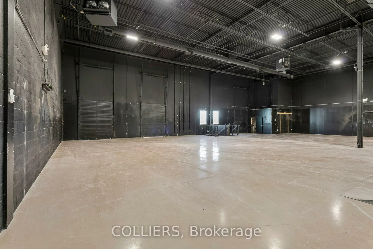 4020B, Sladeview, Western Business Park, Mississauga