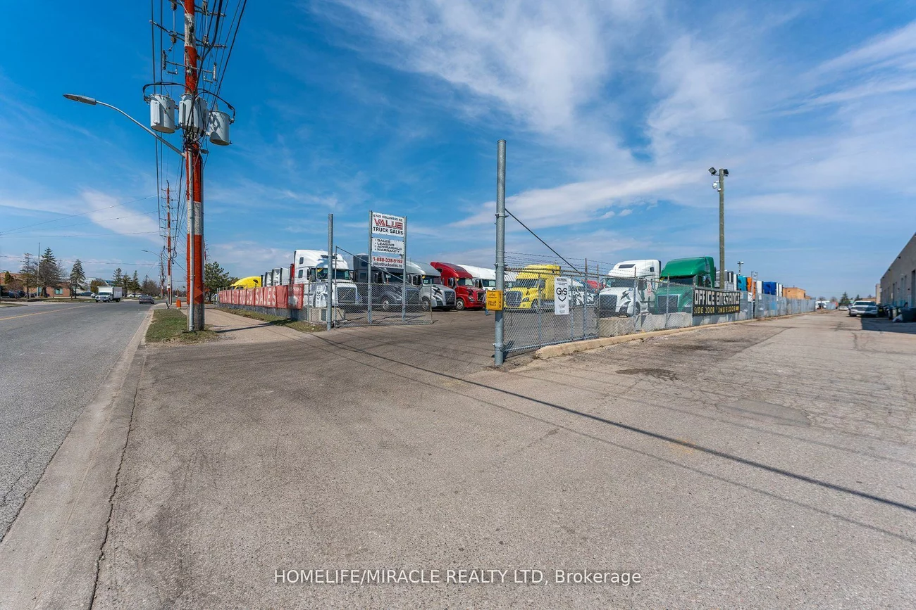 6749, Columbus, Northeast, Mississauga
