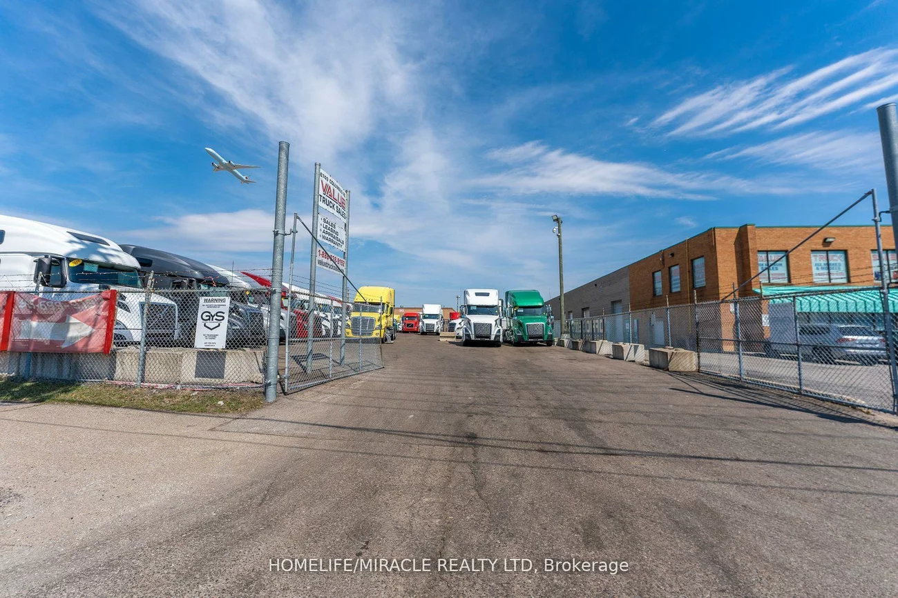 6749, Columbus, Northeast, Mississauga