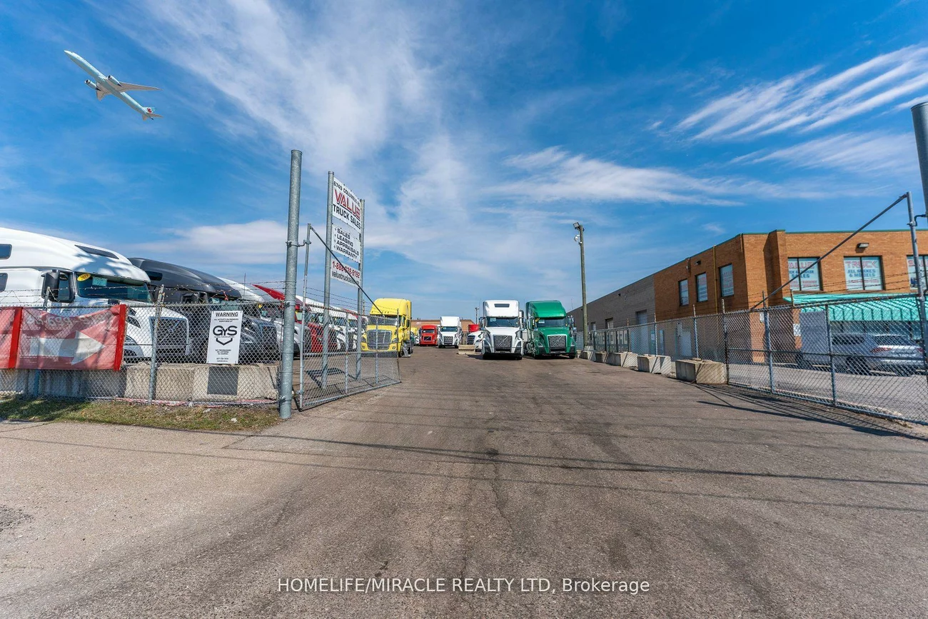 6749, Columbus, Northeast, Mississauga