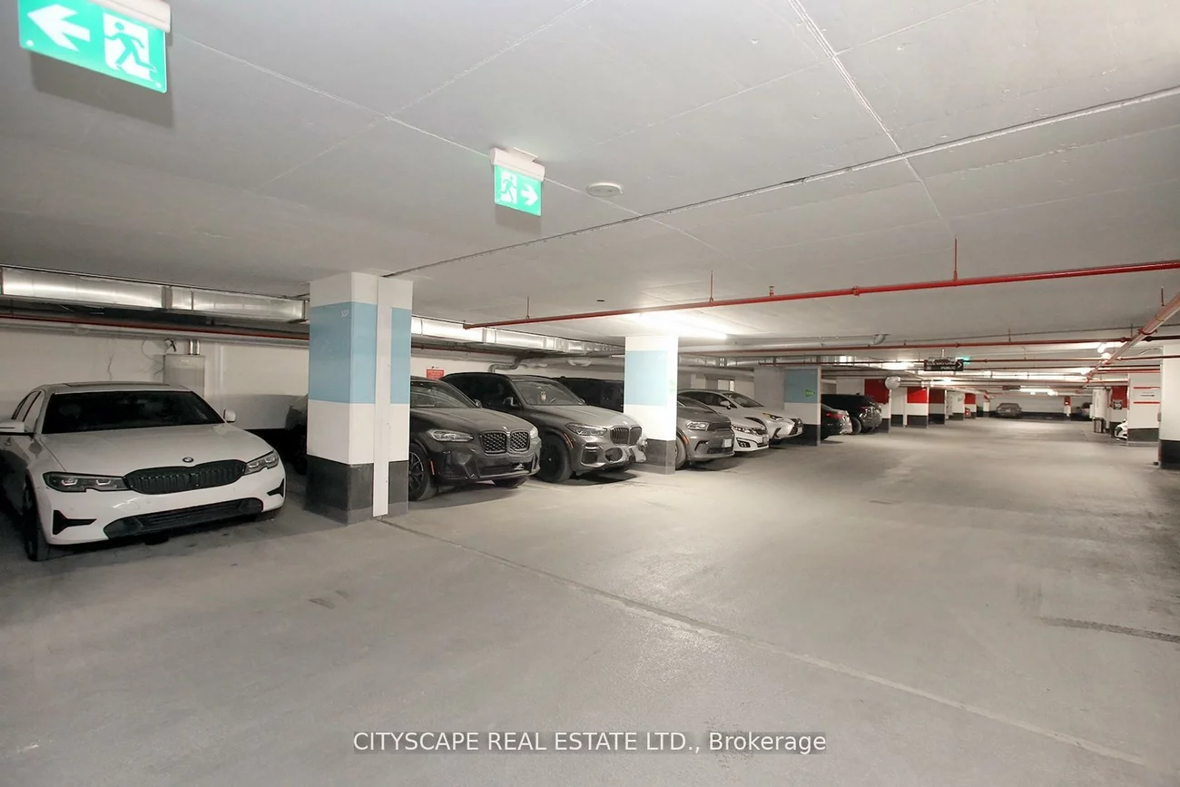 4023, The Exchange, City Centre, Mississauga