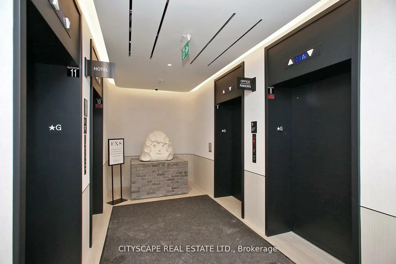 4023, The Exchange, City Centre, Mississauga