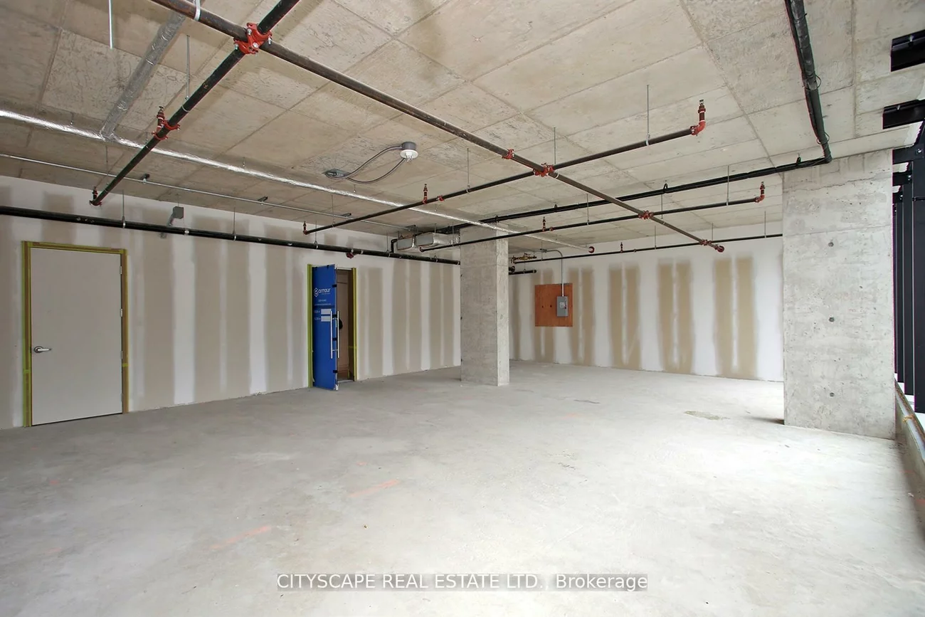 4023, The Exchange, City Centre, Mississauga