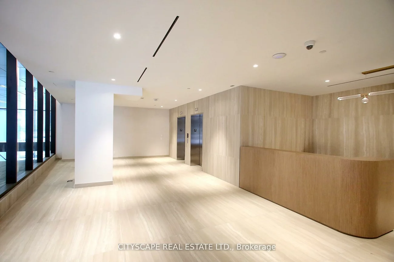 4023, The Exchange, City Centre, Mississauga