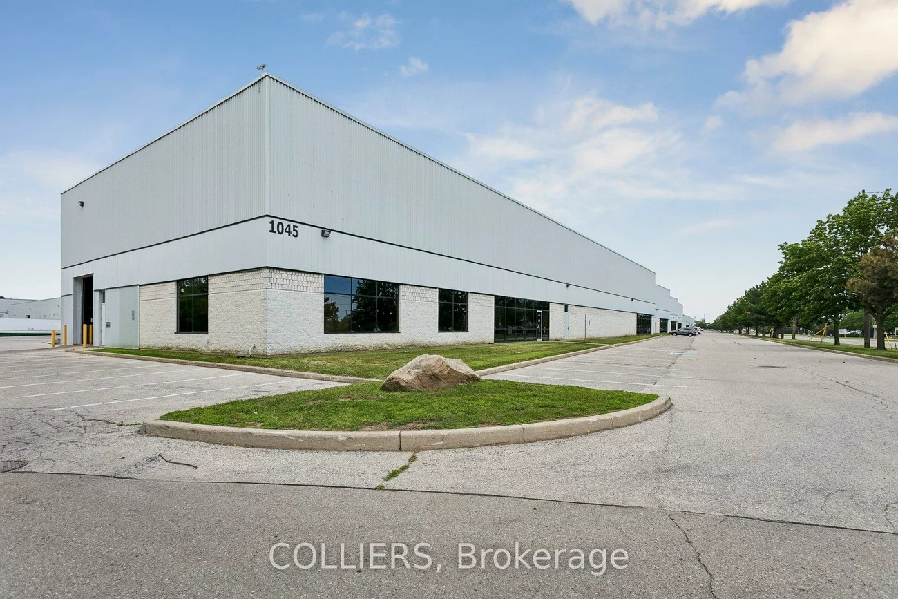 1045, Middlegate, Dixie, Mississauga