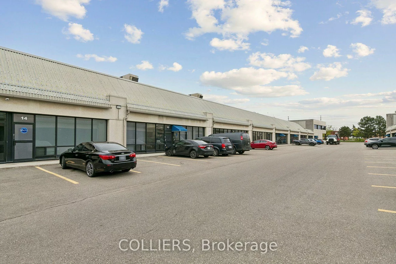 6665, Tomken, Northeast, Mississauga