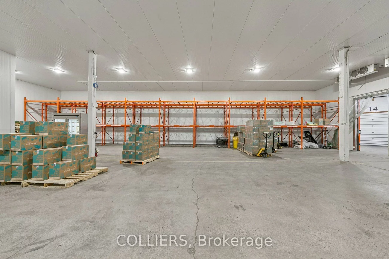 6665, Tomken, Northeast, Mississauga