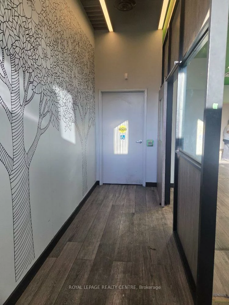 3065, Ridgeway, Western Business Park, Mississauga