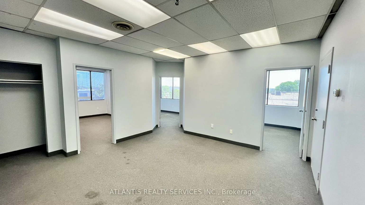 1351, Matheson, Northeast, Mississauga