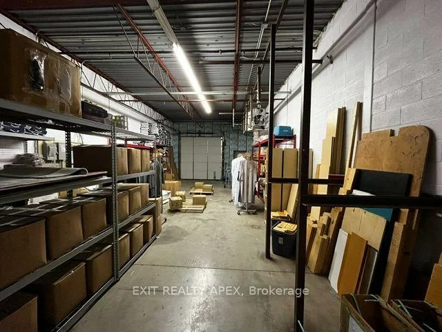 3045, Southcreek, Dixie, Mississauga