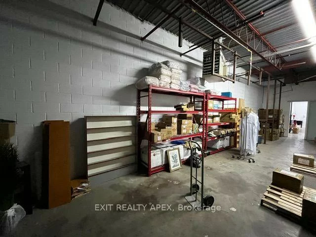 3045, Southcreek, Dixie, Mississauga