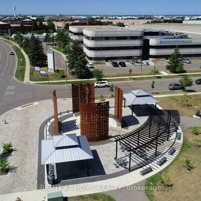 320, Matheson, Gateway, Mississauga