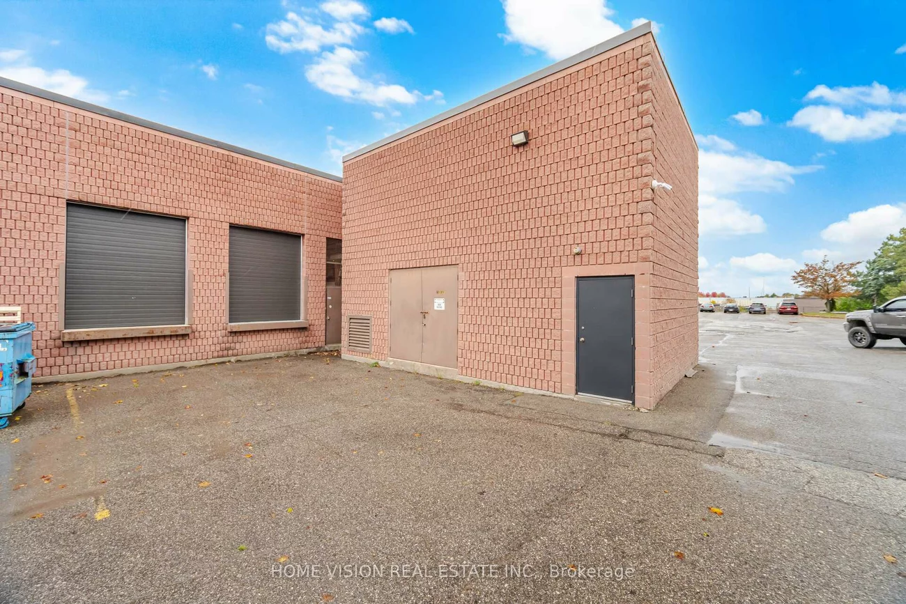 315, Traders, Gateway, Mississauga