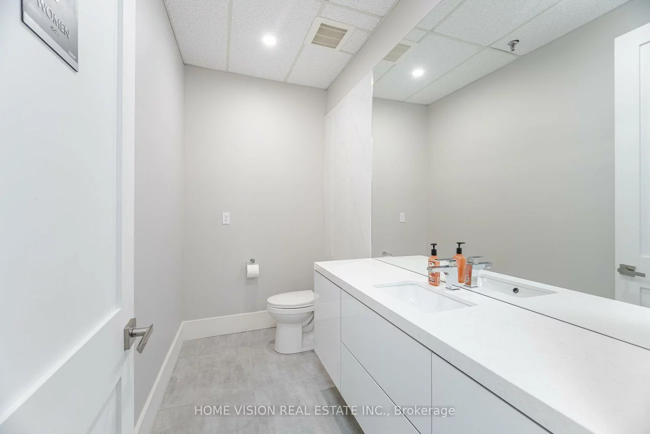 315, Traders, Gateway, Mississauga