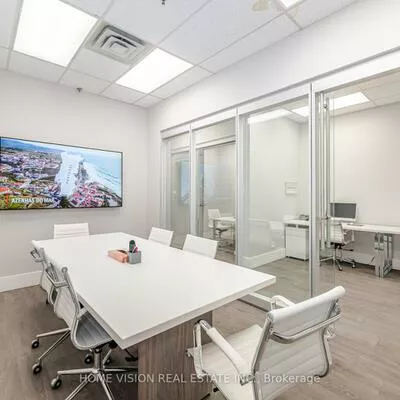 315, Traders, Gateway, Mississauga