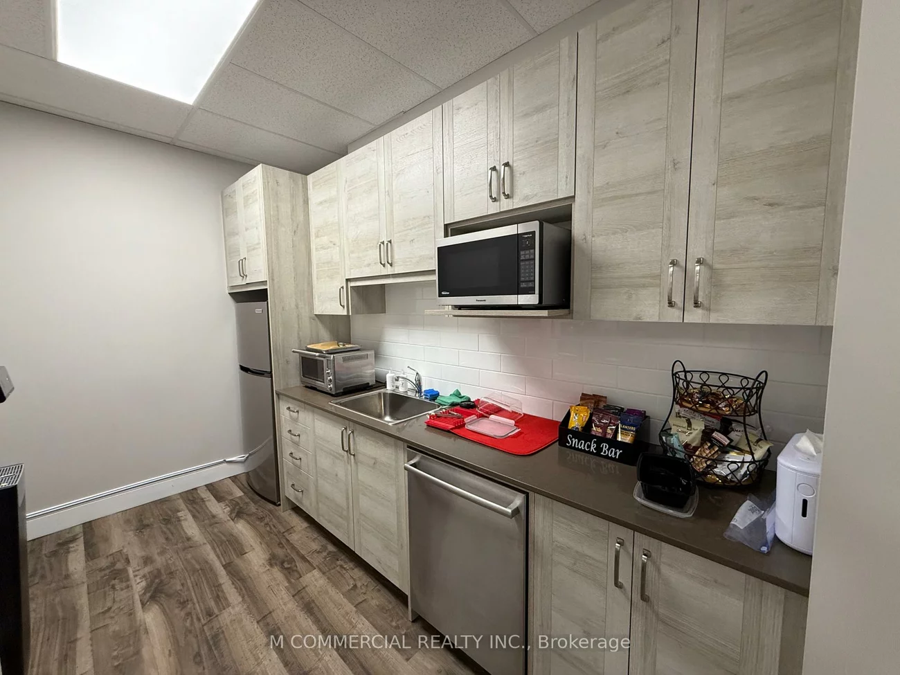 5975, Whittle, Gateway, Mississauga