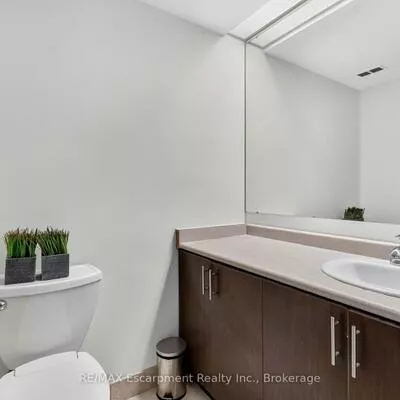 53, Village Centre, City Centre, Mississauga